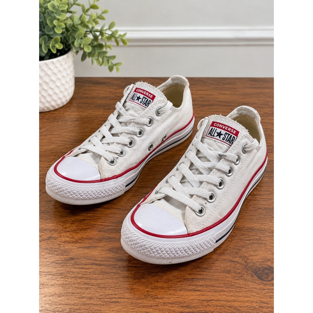 Converse Chuck Taylor All Star Low Top White Canvas Sneakers Mens 4.5 Womens 6.5